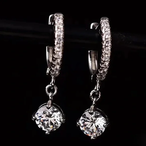 100% Sterling Silver Drop Earrings 1CT Moissanite - Picture 3 of 6
